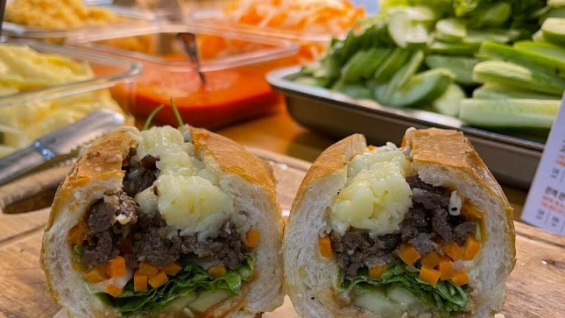 Review TOP 5 Quán Bánh Mì Ngon Ở Nha Trang